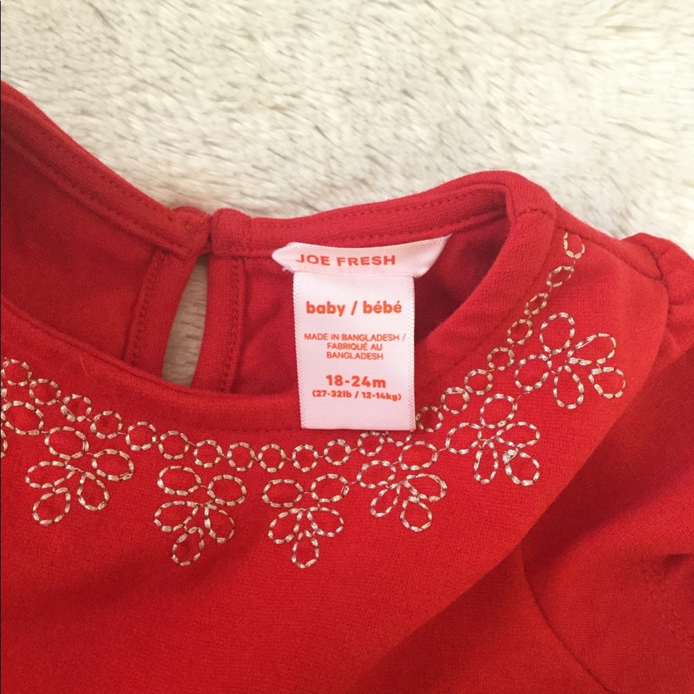 Christmas red embroidered dress - Picture 5 of 6